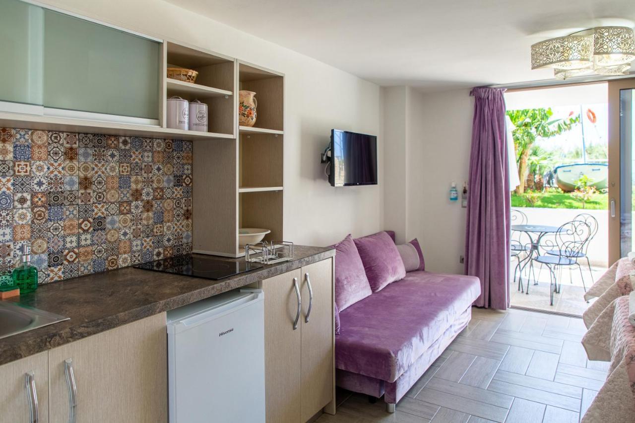 Makrýgialos Elimia Suites & Studios מראה חיצוני תמונה